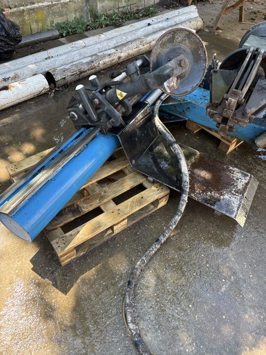 Presa dejantat anvelope camioane