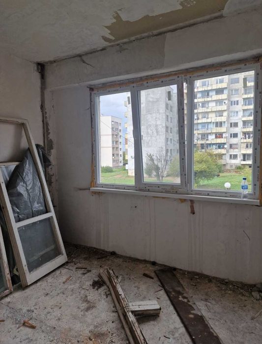 Двустаен апартамент в Радомир