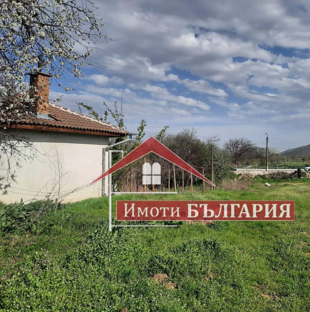 Продава се Къща в Карлово - 65 кв.м за 432 €/кв.м - Снимка #2