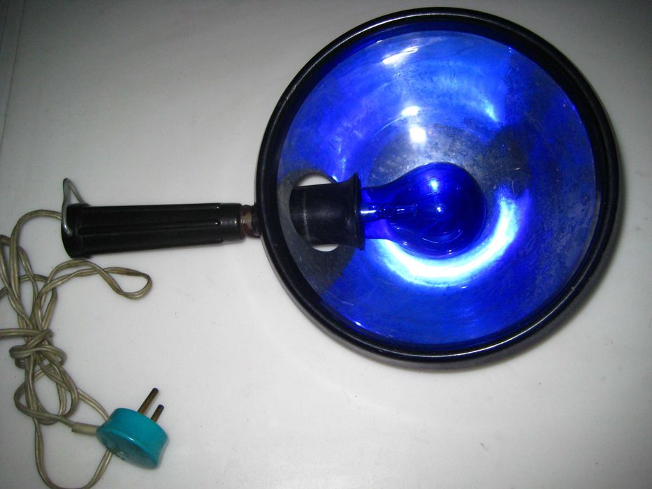 Синяя лампа, она же рефлектор Минина СССР1970г Металл и эбонит Рабочая