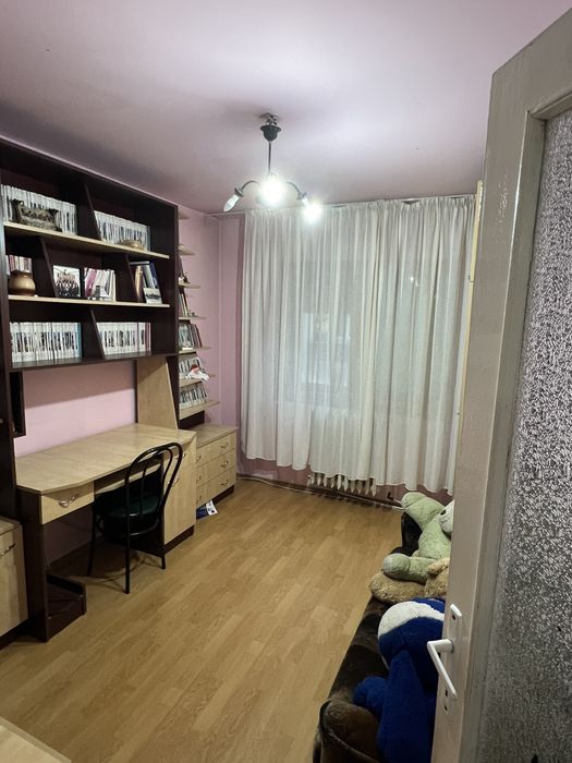 Apartament 3 camere de inchiriat