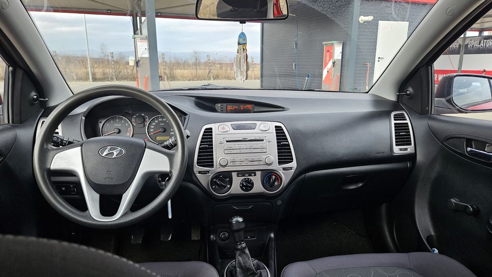 Vând Hyundai I20  1.2 benzină