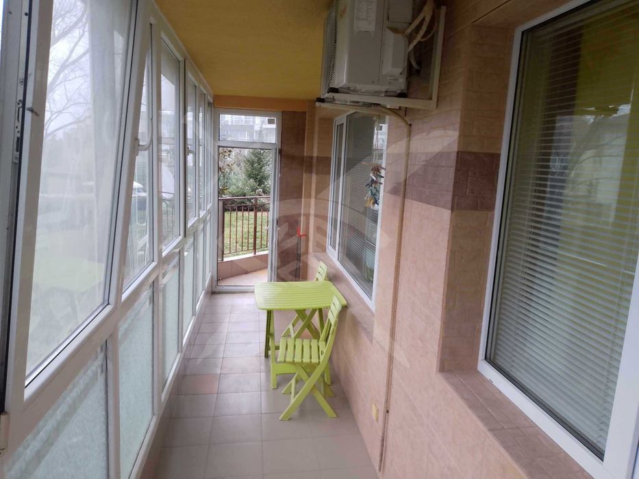 Дава се под наем Двустаен апартамент в Варна, Бриз - 75 кв.м за 350 € - Снимка #6