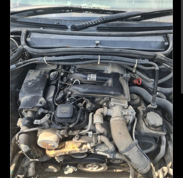 Dezmembrez / piese bmw e46 320d 150cp 6 trepte euro 4