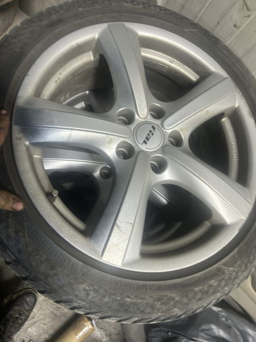 Vand jante r17  vag