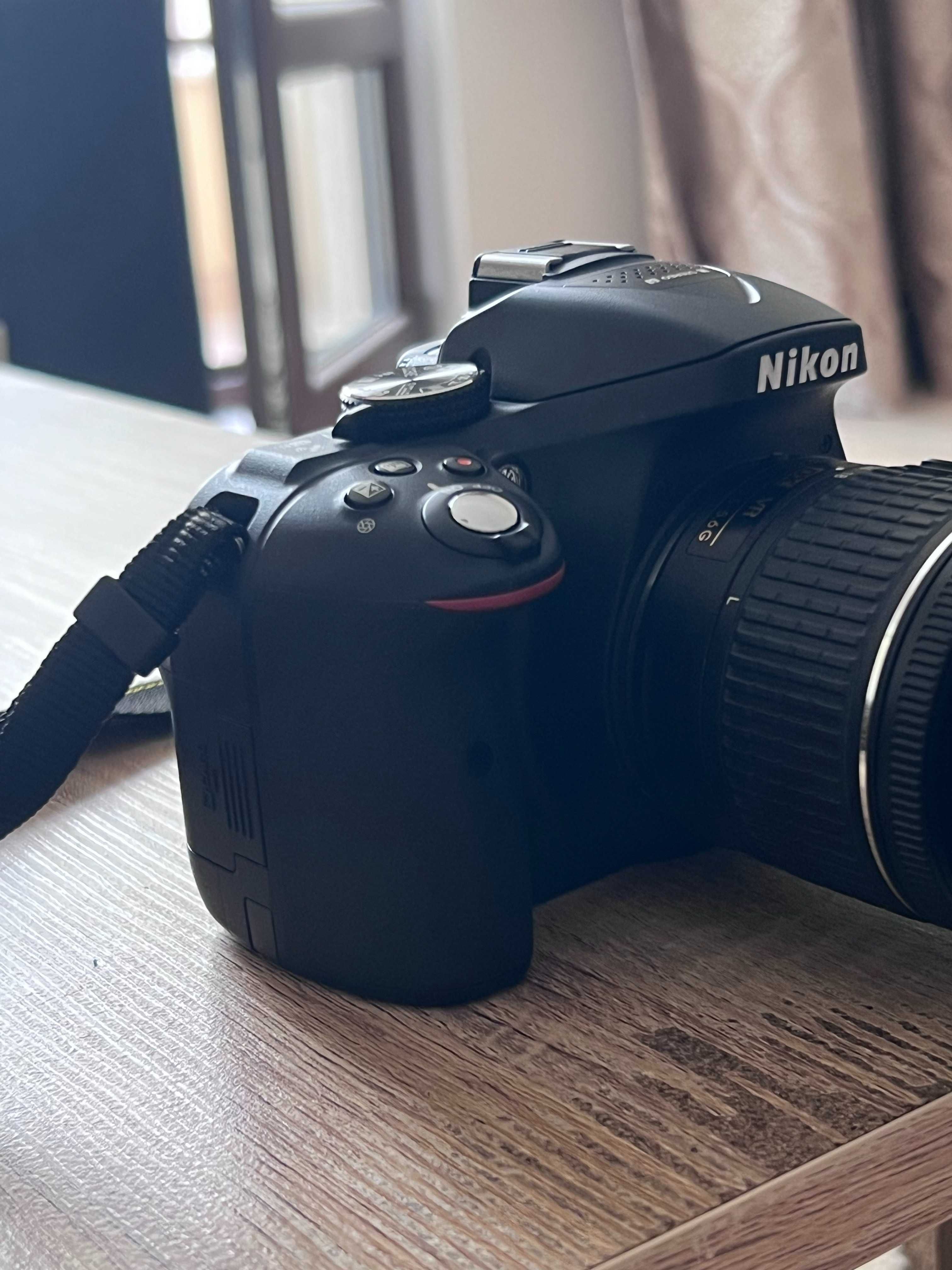 Продавам Nikon D5300 с обектив Nikkor 18-55 mm