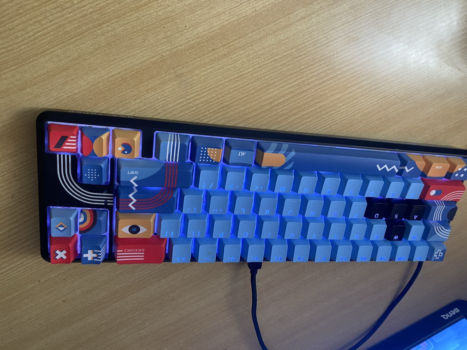 Vand tastatura qwertykey metric editie limitata !!