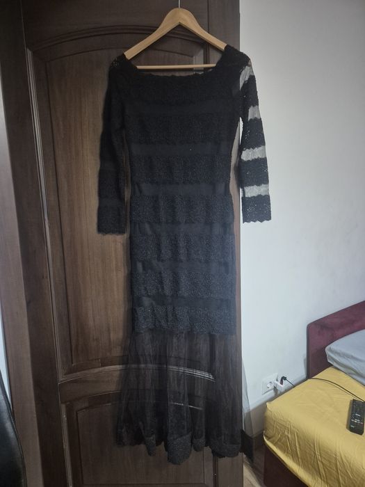 Rochie dantela elegantă