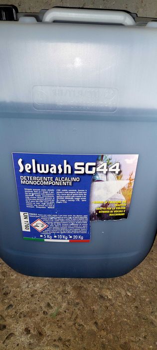 Spuma Activa Auto Made Italy