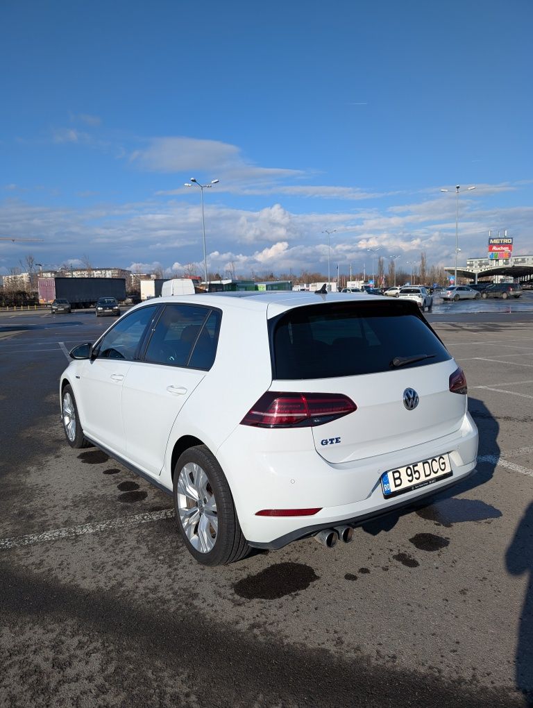 VW Golf 7.5 GTE 2018