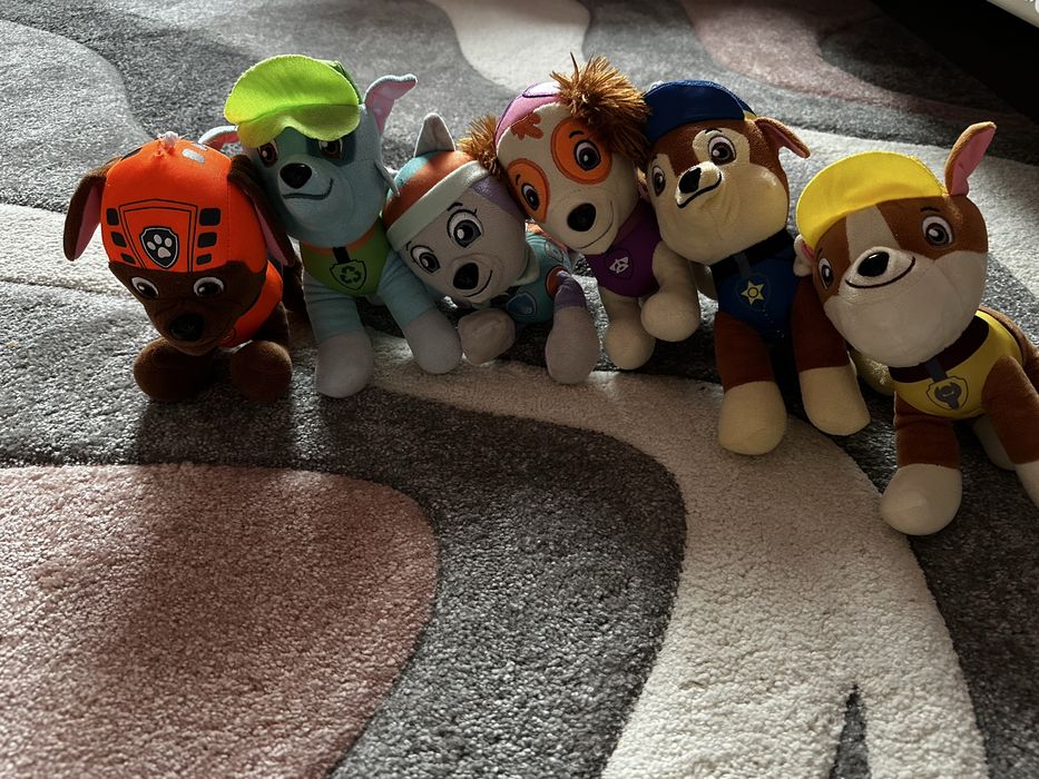 Plusuri patrula catelusilor