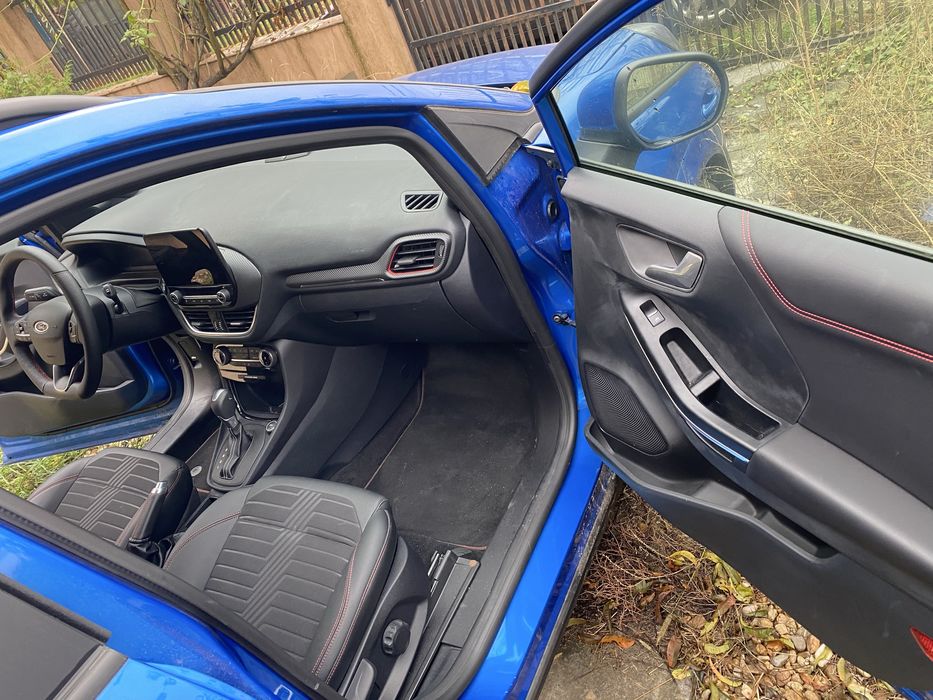 Ford Puma Hybrid ST Titanium Full.