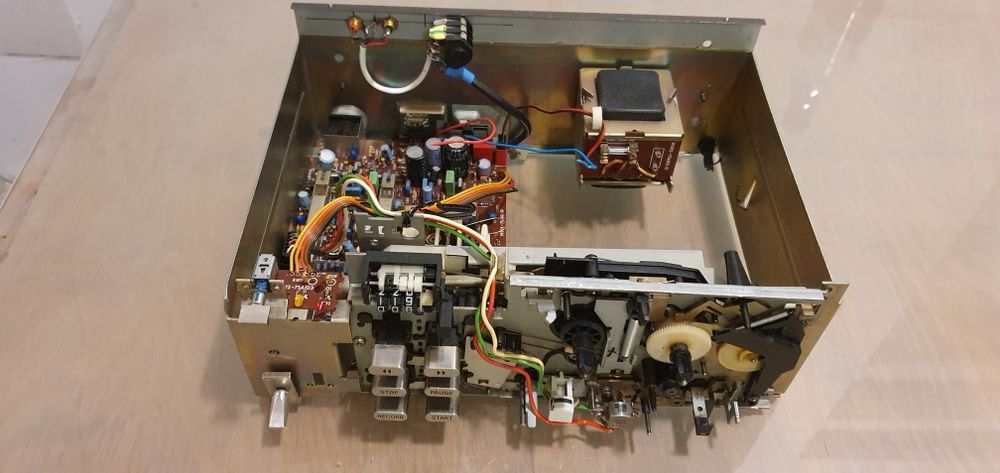 Piese deck Grundig CF 5100, 5000 2, MCF100