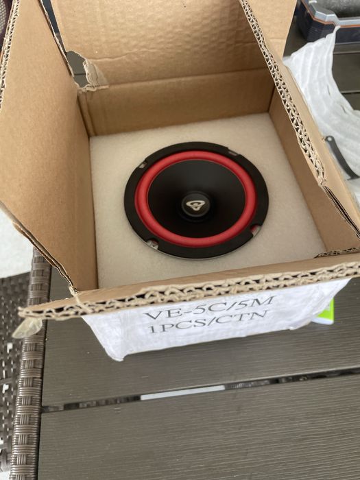 Драйвъри говорители и филтри cerwin vega