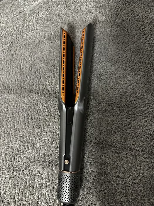 Airflow Hairstraightner Сешоар/преса с топъл въздух