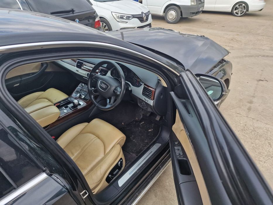 Dezmembram Audi A8 4H, an 2012, 3.0 TDI cod CDT, cutie automata MXU