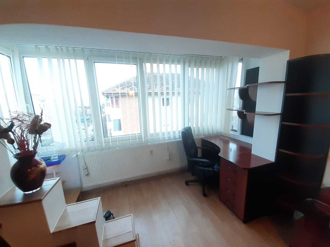 Inchiriez apartement 2 camere