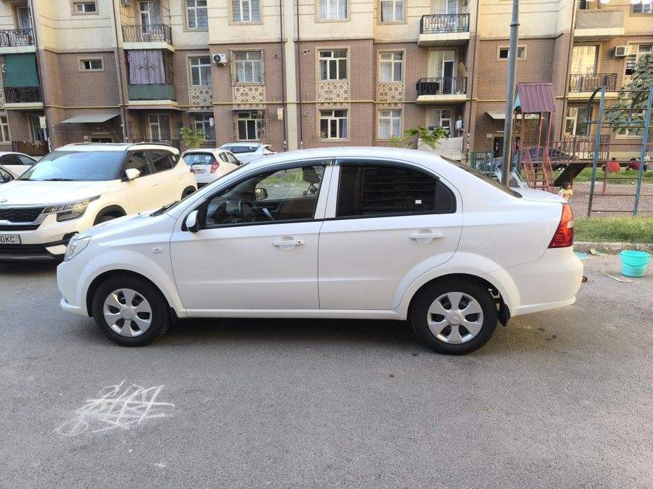 Neksiya 3 holati zoʻr kelishtirib beraman juda yaxshi holatda