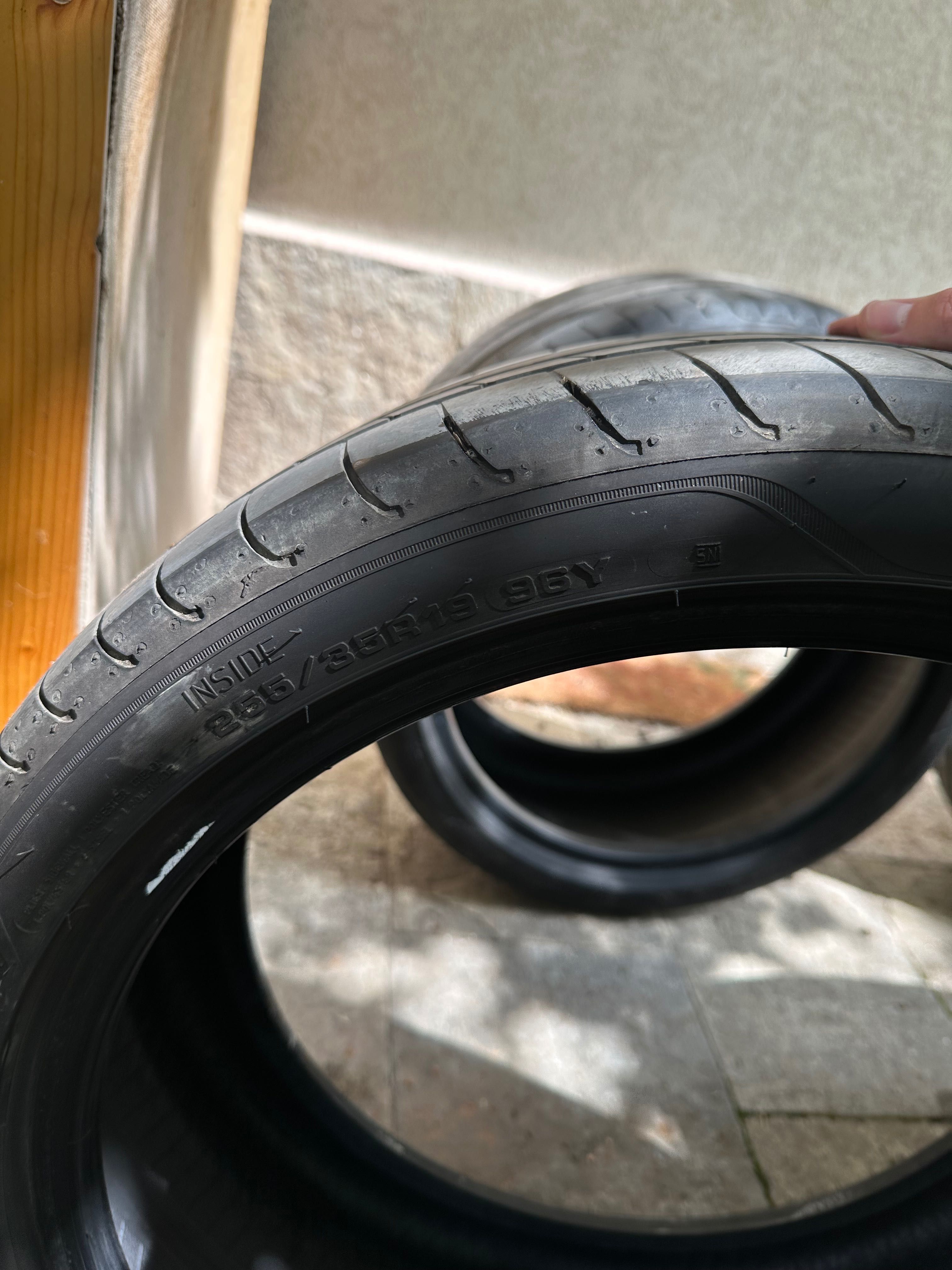 Гуми Good Year Eagle F1 225/40/19 255/35/19