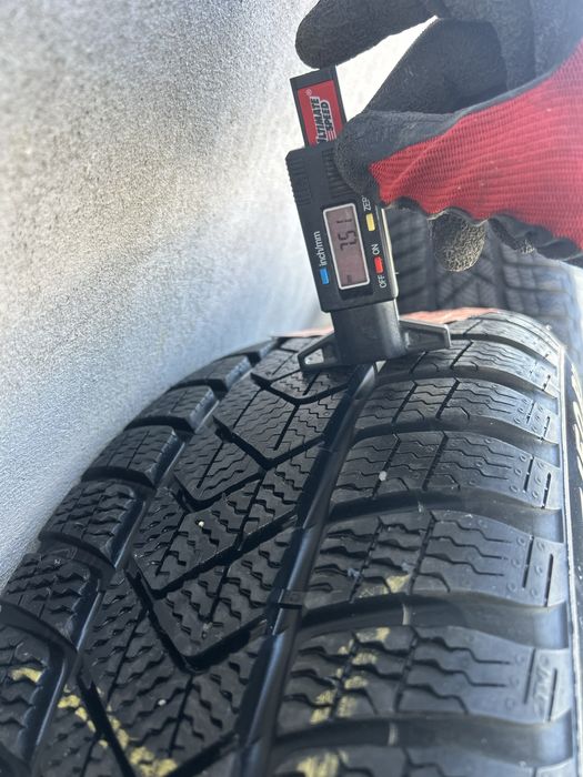 Roti Audi/ Vw 205 50 R17 iarna noi