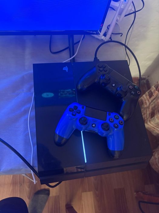 Продам Sony play station 4 fat v 11.0