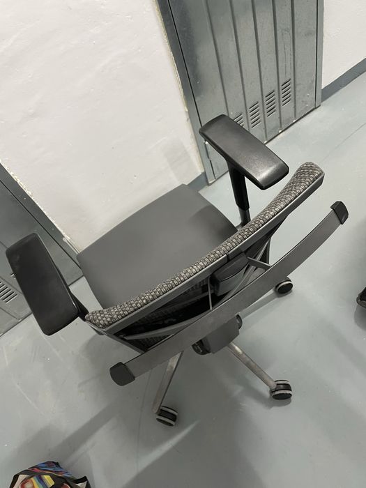 Scaun Birou Orangebox Giroflex