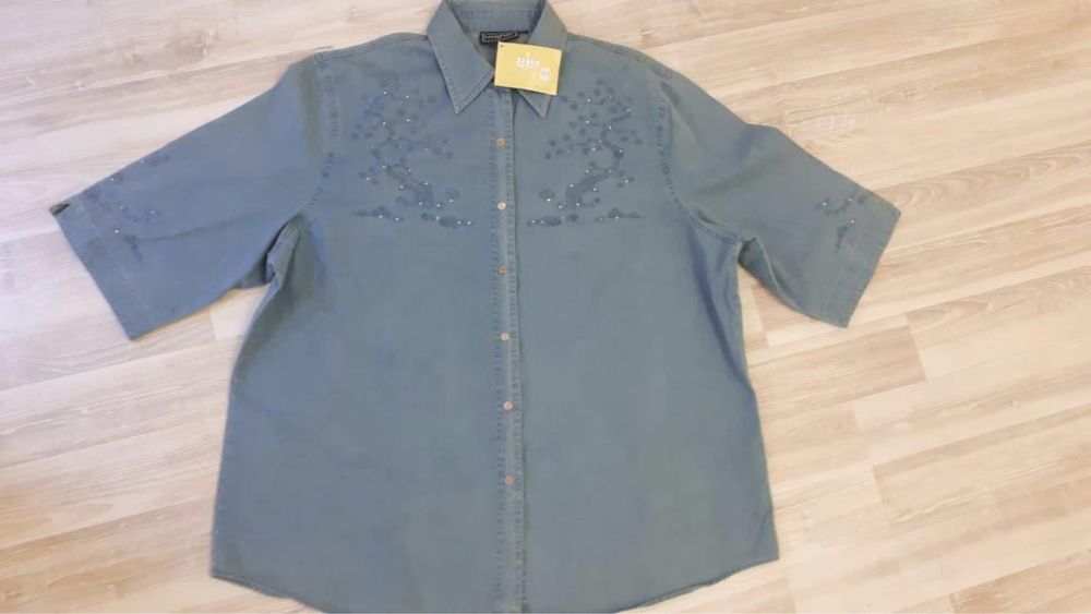 Джинсовая рубашка ,женская ,3XL НОВАЯ