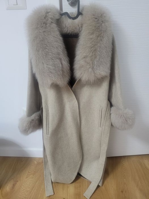 Palton Alpaca dama ,nou! XS(dar merge la S), 100 % original