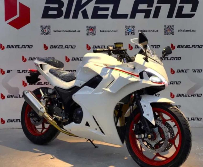 Спортбайк Мотоцикл Bikeland PANIGALE STAGE 3 Масляное охлаждение