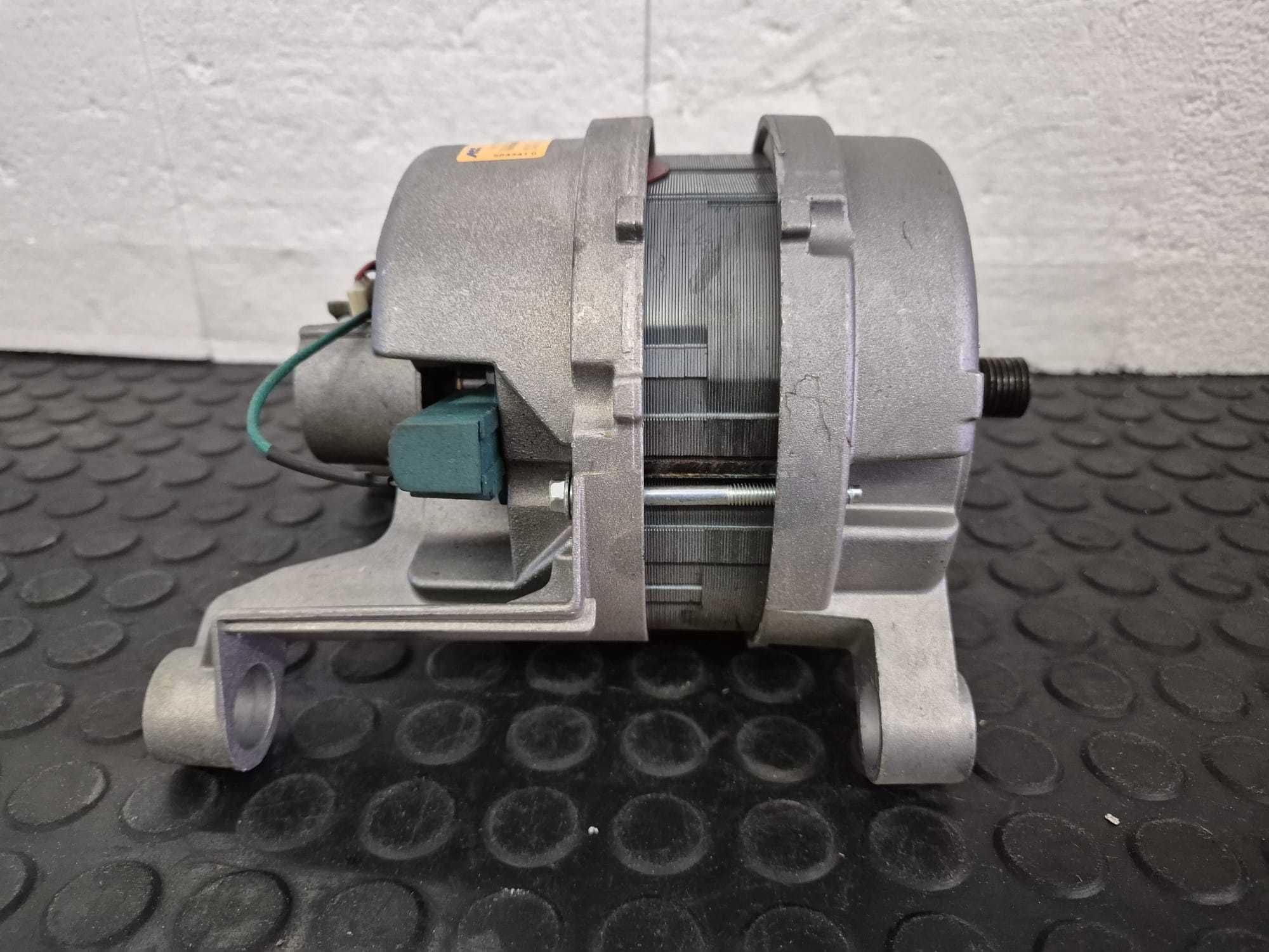 Motor masina de spalat Indesit ax scurt ACC 20584 / R34