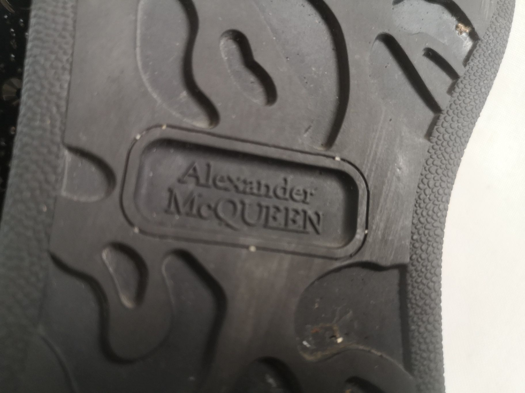 Alexander McQueen, оригинални сникърси, номер 37