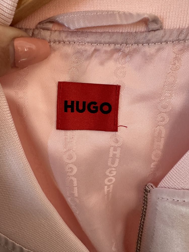 Оригинално яке   бомбър  hugo  boss