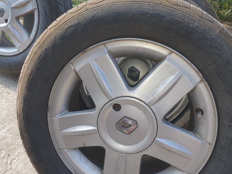 Jante Clio 2 / Dacia logan   R 15+ anvelope  vara Debica 195/65/15