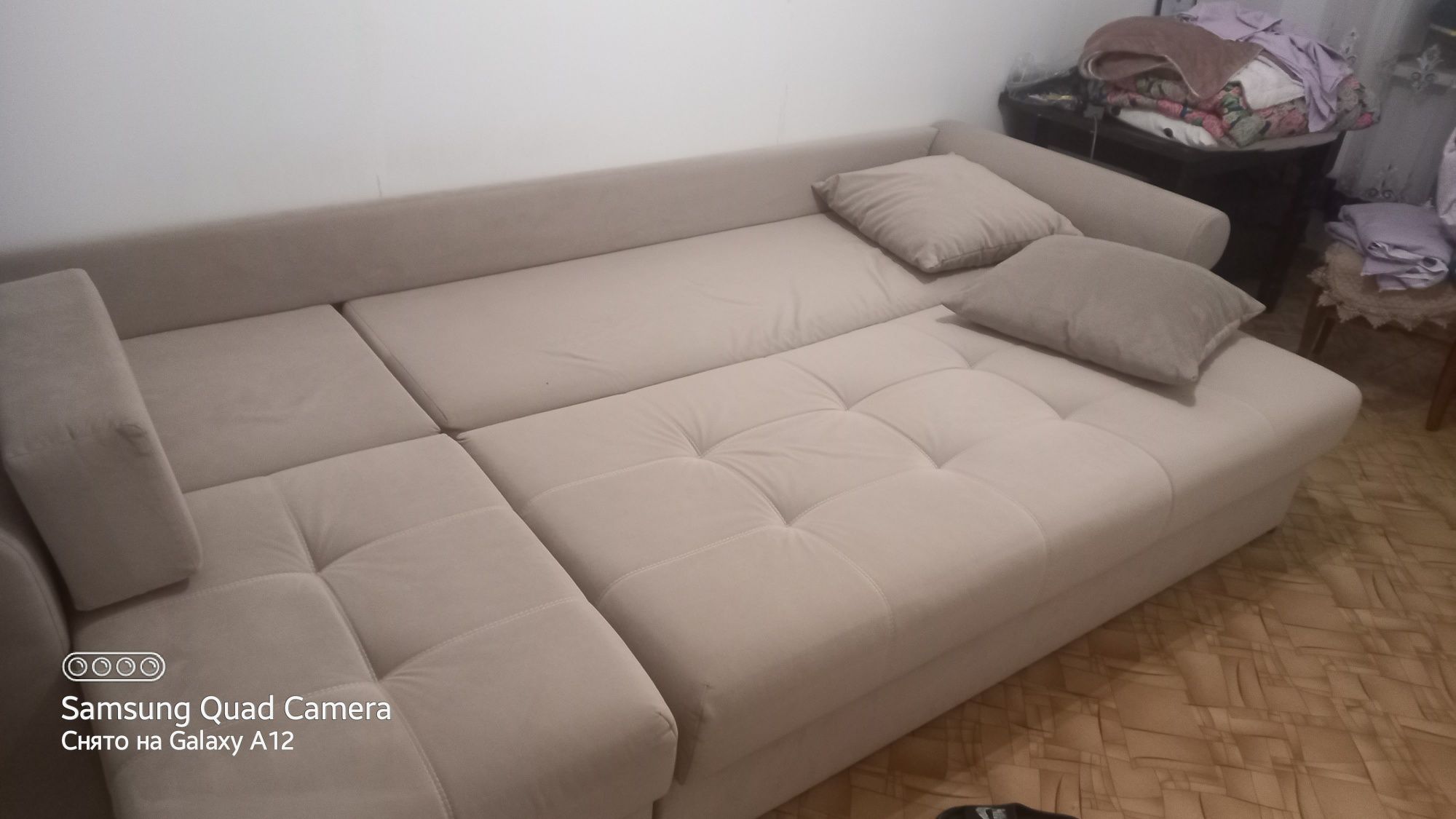 Продам диван кровать в отличном состоянии