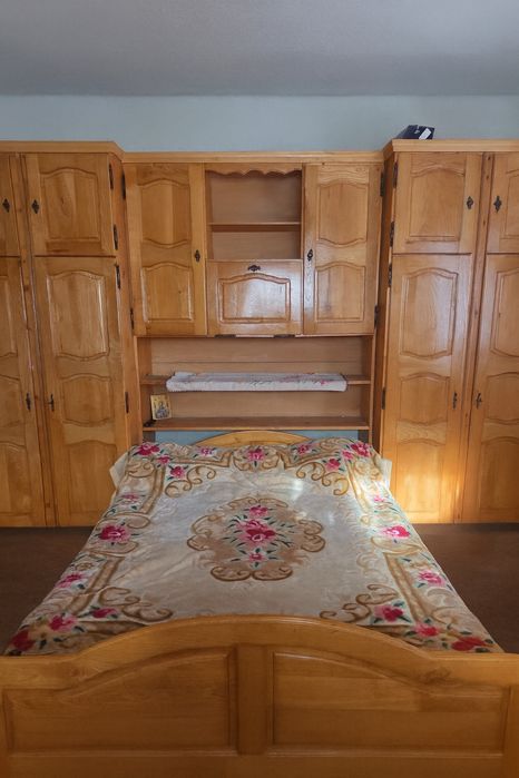 Set dormitor lemn masiv