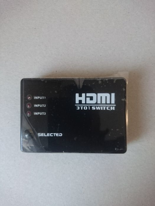 HDMI суич 3 към 1 с дистанционно управление / HDMI switch