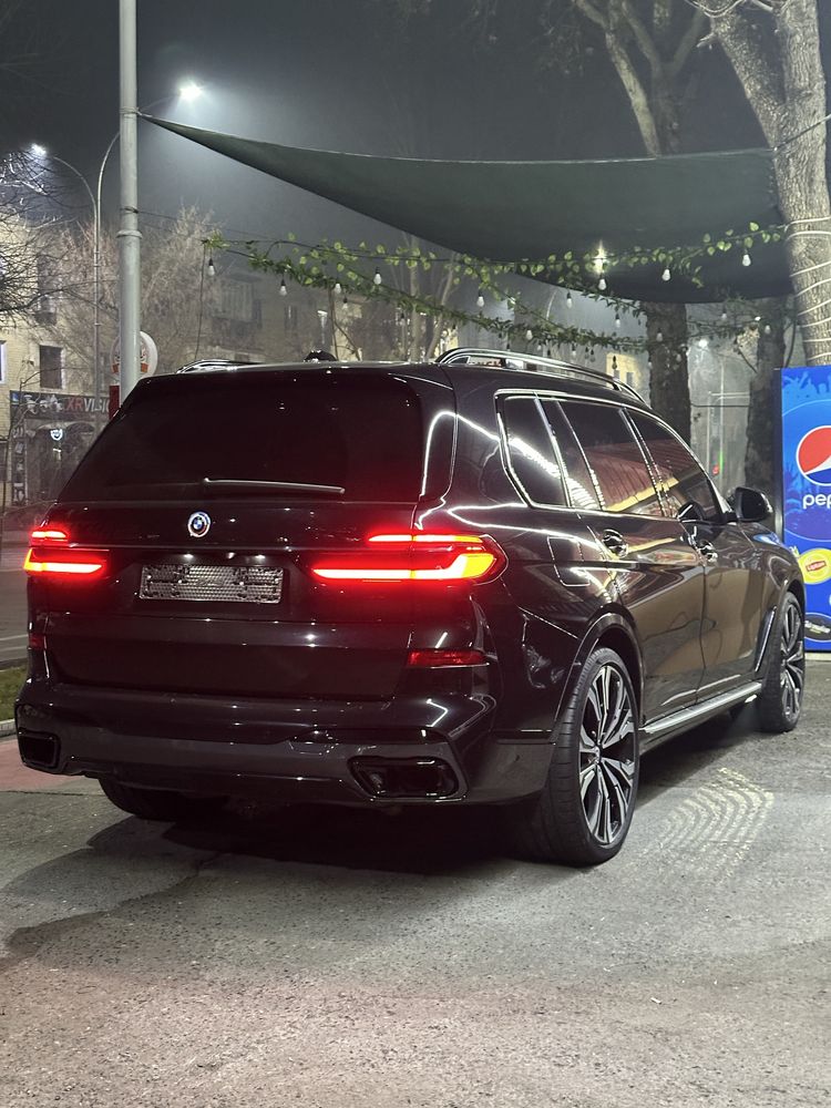 Bmw x7 2023 special edition restayling