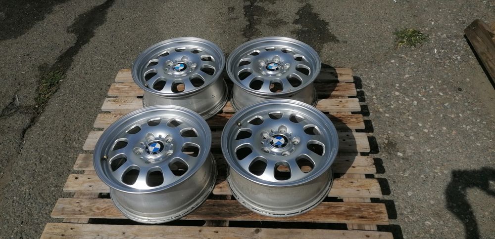 15 цола 5 х 120 мм БМВ Е46 - Оригинал - КАТО НОВИ !