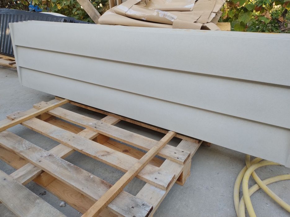 Gard din placi de beton