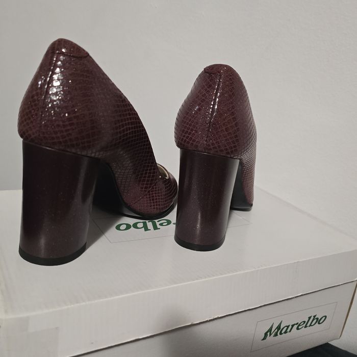 Vand Pantofi de piele