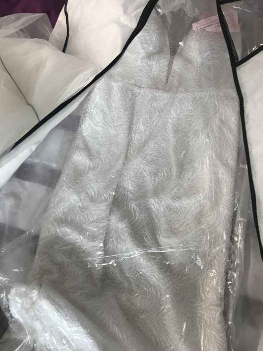 Vand rochie de mireasa SIA BRIDAL