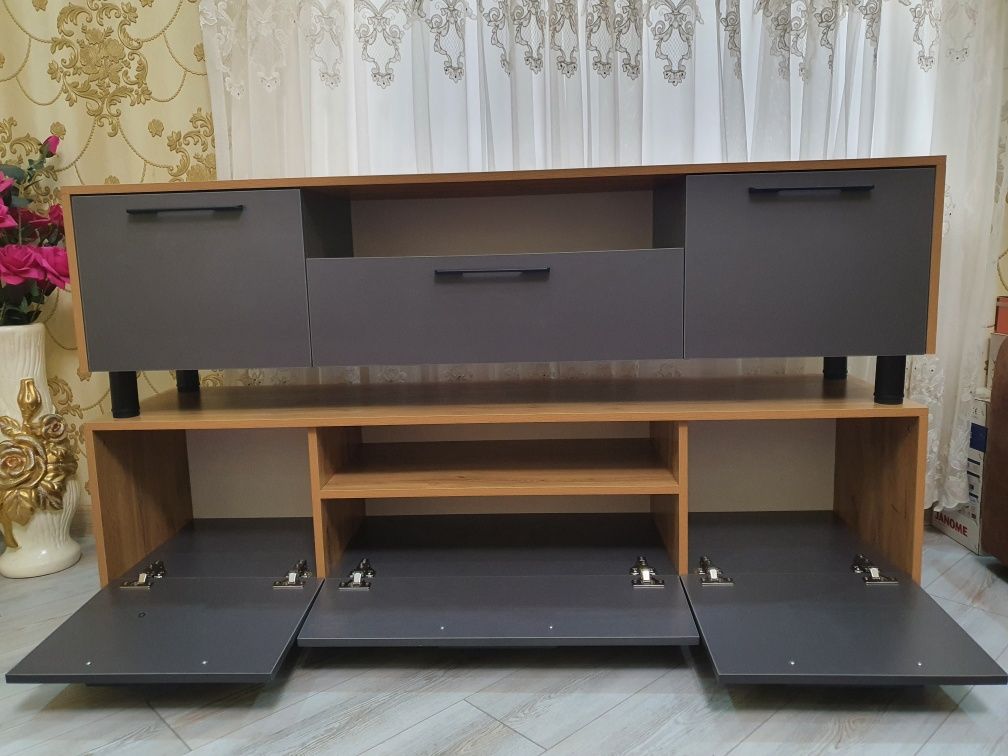 Продается тумба для телевизора