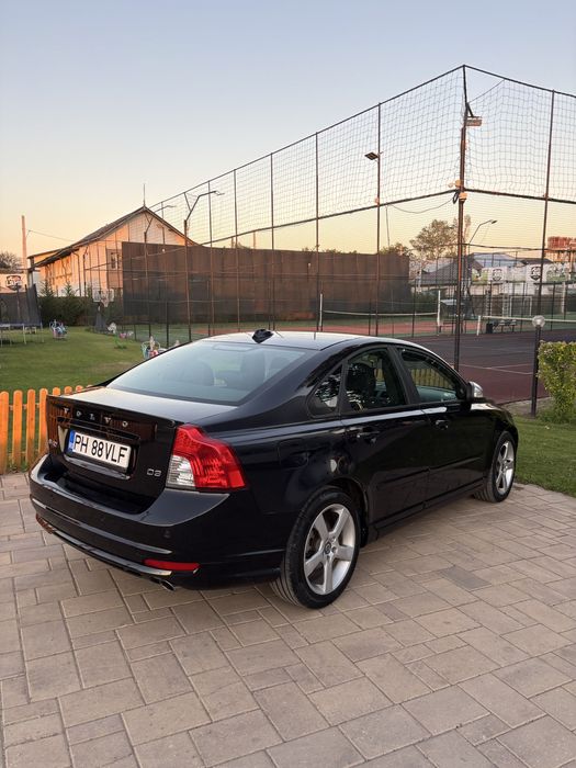Volvo S40 2.0 D3 - 2011 R Design