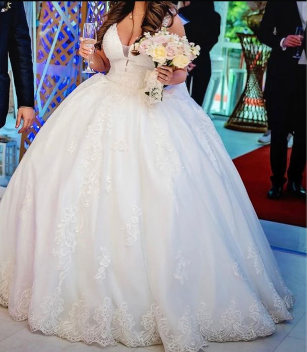 Rochie mireasa Aryanna Karen