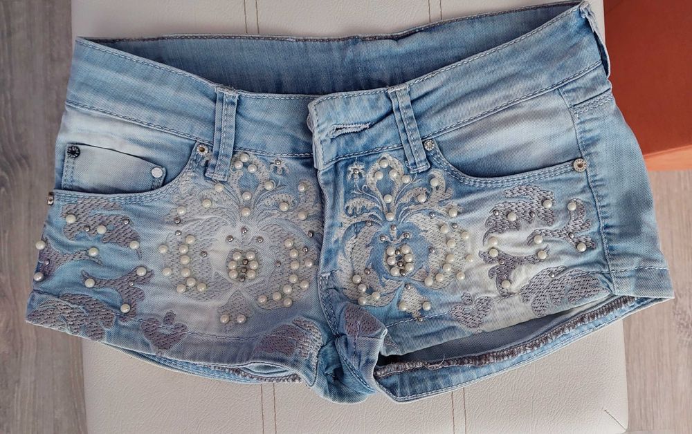 Маркови къси панталонки