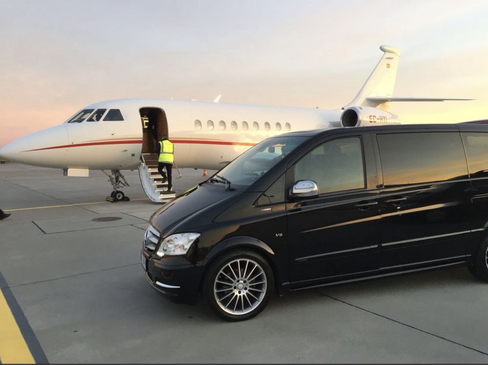 Аренда MercedesBenz v class 7 o'rin