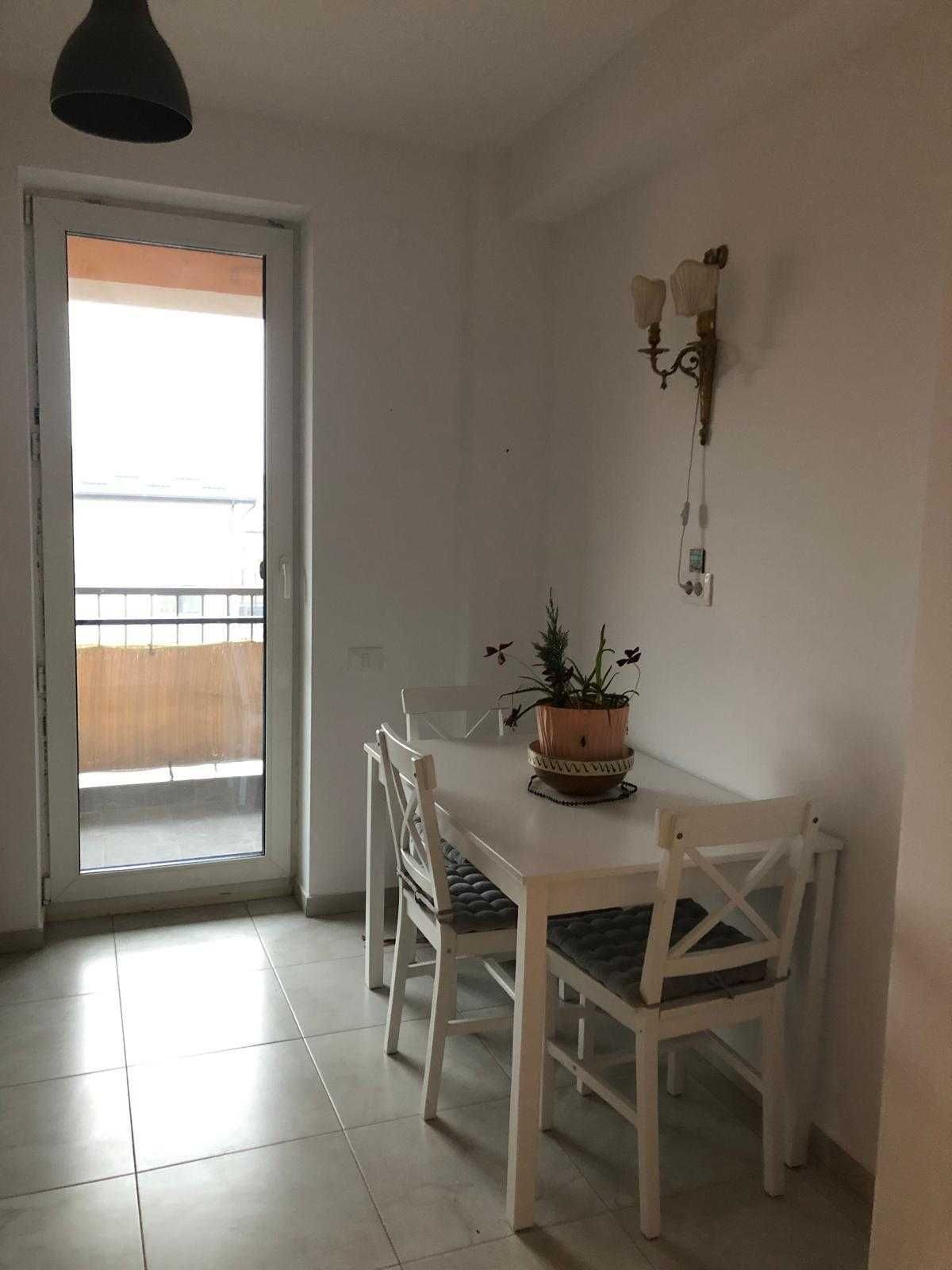 PROPRIETAR! Inchiriez  Ap. 1 cam., V. Lupului, str. Soarelui