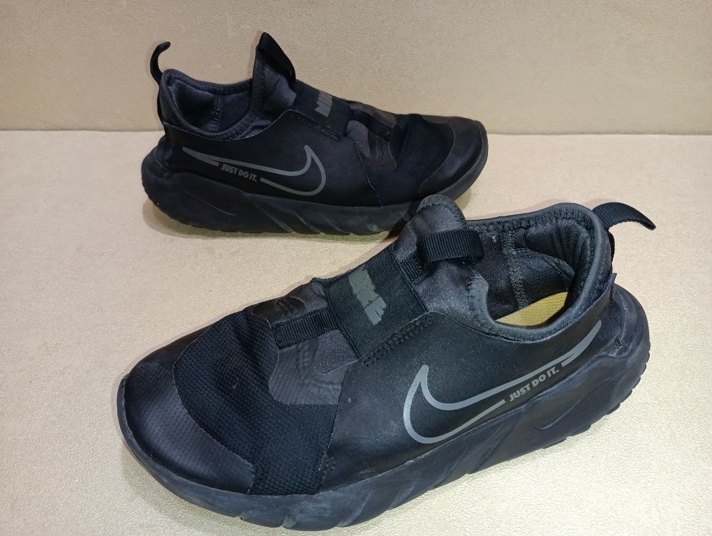 Nike Flex Runner 2 N38- 32 лв