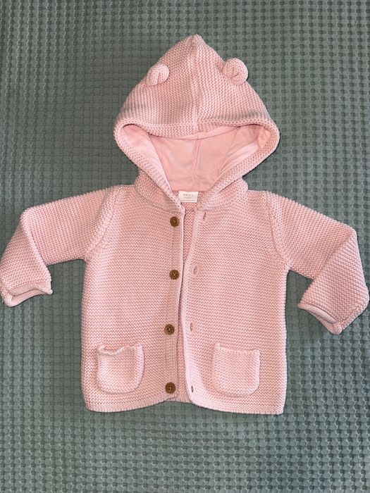 Бебешки дрешки и аксесоари