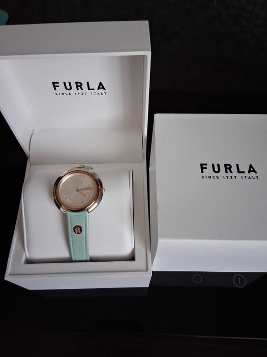Vand ceas dama Furla, nou